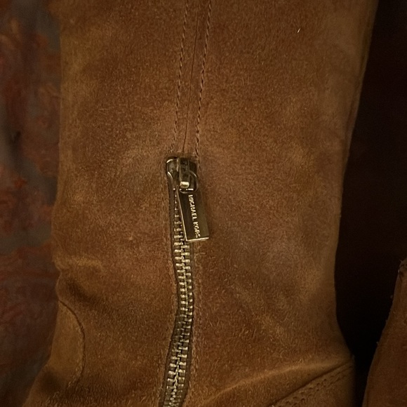 MICHAEL KORS Camel Suede Burke Knee High Boots Size 9 - Picture 3 of 6